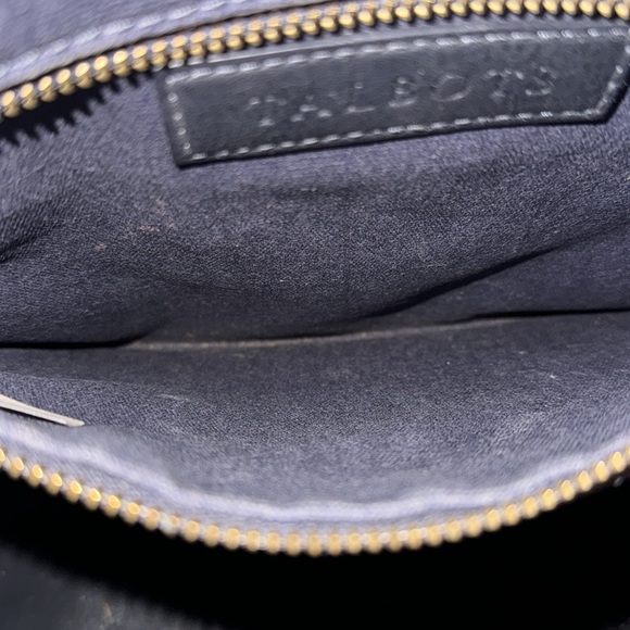 TALBOTS LARGE TOTE IN A PERIWINKLE TYPE BLUE W. NAVY DOTS & 2 LEATHER STRAPS - Picture 6 of 9